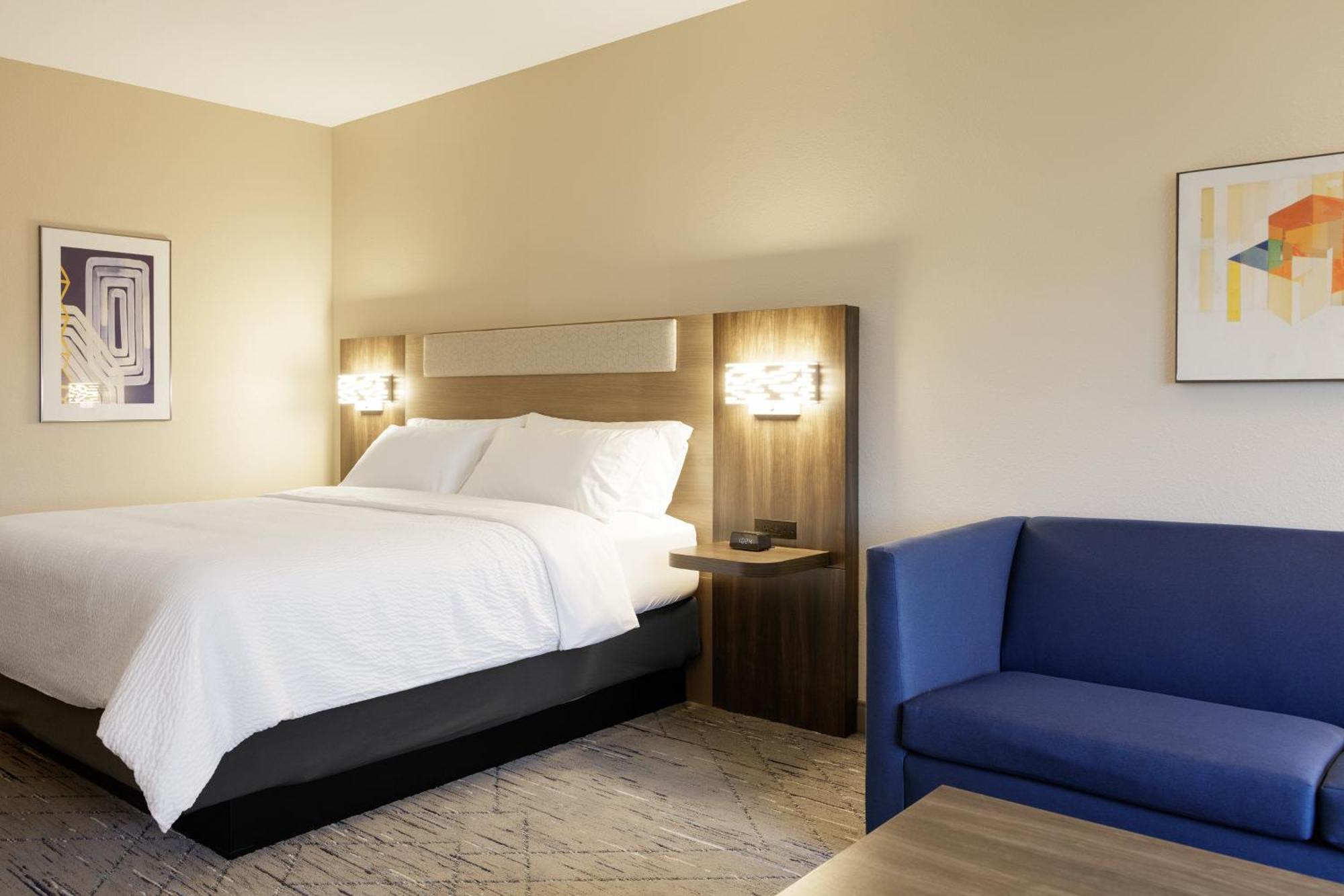 Holiday Inn Express And Suites Los Alamos Entrada Park By Ihg Bagian luar foto